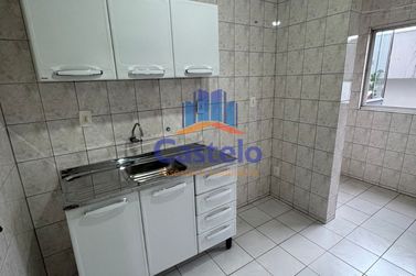 Apartamento para alugar - 100m&sup2; - ZONA II