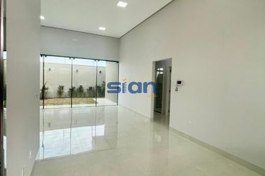 Casa &agrave; venda - 177m&sup2; - Jardim Cima