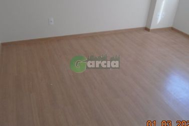 Apartamento &agrave; venda - 180m&sup2; - Zona III