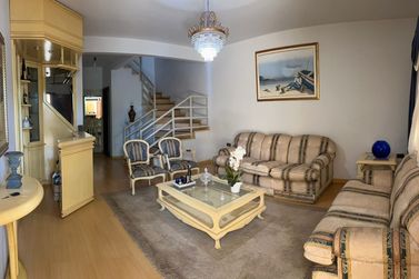 Casa para alugar - 241m&sup2; - Zona 1 A