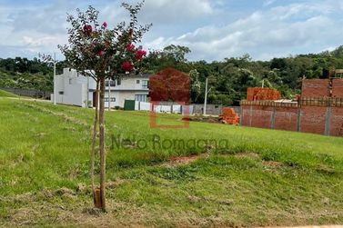 Terreno &agrave; venda - 373m&sup2; - Centro