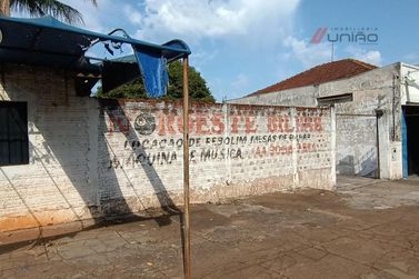 Sala Comercial &agrave; venda - 525m&sup2; - Zona I Umuarama Pr