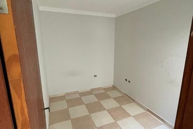 Casa &agrave; venda - 100m&sup2; - Parque San Remo