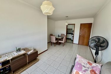 Apartamento &agrave; venda - 76m&sup2; - Zona II