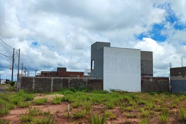 Terreno &agrave; venda - 192m&sup2; - Jardim Trianon