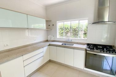 Casa &agrave; venda - 219m&sup2; - Condom&iacute;nio Portal das &Aacute;guas