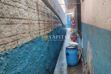 Sala Comercial &agrave; venda - 200m&sup2; - Centro