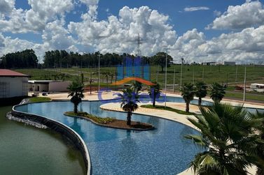 Terreno &agrave; venda - 280m&sup2; - Villa Serena Home Resort