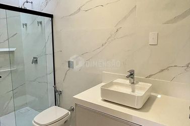 Casa &agrave; venda - 251m&sup2; - Condom&iacute;nio Central Park