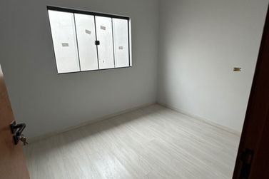 Casa &agrave; venda - 91m&sup2; - PARQUE RESIDENCIAL VILLAGE