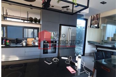 Casa &agrave; venda - 217m&sup2; - PAYSAGE ESSENZA CONDOM&Iacute;NIO