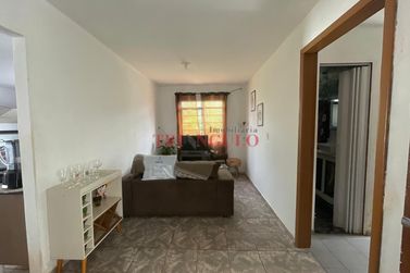 Casa &agrave; venda - 96m&sup2; - CONJUNTO RESIDENCIAL OURO PRETO