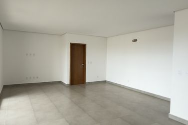 Apartamento &agrave; venda - 112m&sup2; - Zona VII