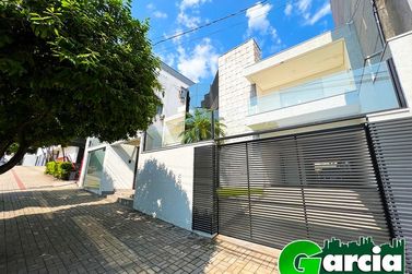 Casa &agrave; venda - 400m&sup2; - Zona II