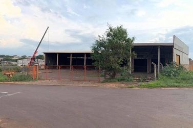 Sal&atilde;o Comercial para alugar - 4100m&sup2; - Parque Industrial 3A