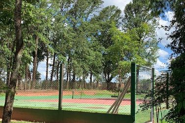 Ch&aacute;cara &agrave; venda - 7260m&sup2; - Zona I