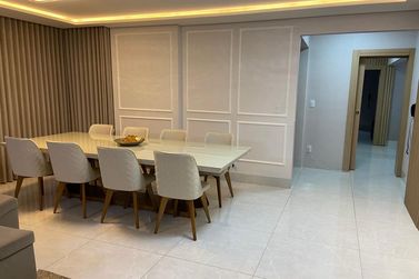Apartamento &agrave; venda - 420m&sup2; - Zona V