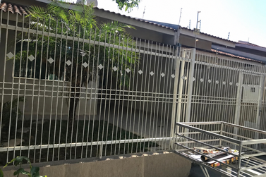 Casa &agrave; venda - 84m&sup2; - Parque Bandeirantes