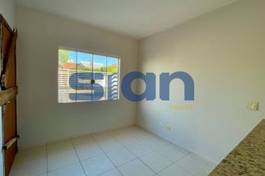 Casa para alugar - 127m&sup2; - Jardim Topazio