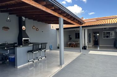 Casa &agrave; venda - 115m&sup2; - Parque Residencial Tokio