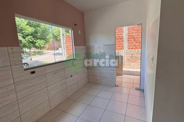Casa &agrave; venda - 62m&sup2; - Zona VI