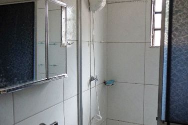 Casa &agrave; venda - 90m&sup2; - CONJUNTO RESIDENCIAL C&Oacute;RREGO LONGE