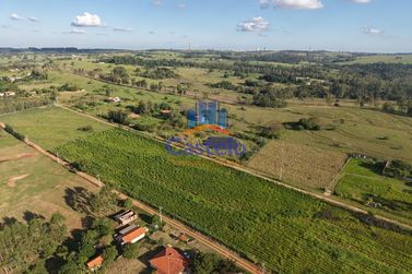 Ch&aacute;cara &agrave; venda - 20000m&sup2; - JABORANDI