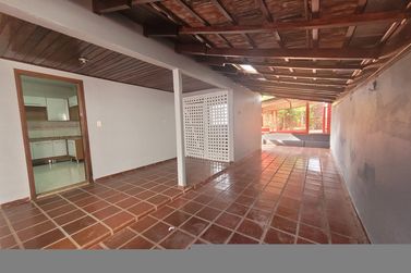Casa para alugar - 125m&sup2; - Zona I