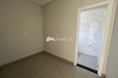 Casa &agrave; venda - 200m&sup2; - VILA BECKER
