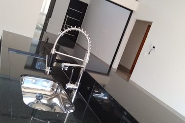 Casa &agrave; venda - 170m&sup2; - Parque do Lago