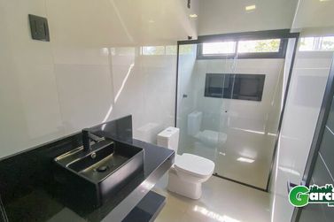 Casa &agrave; venda - 132m&sup2; - -