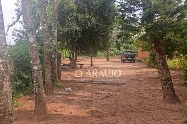 Ch&aacute;cara &agrave; venda - 1800m&sup2; - Saltinho do Oeste