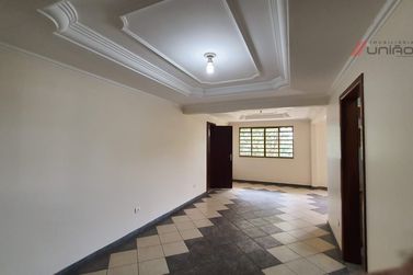 Casa &agrave; venda - 363m&sup2; - Zona IV