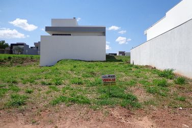 Terreno &agrave; venda - 252m&sup2; - CONDOM&Iacute;NIO PAYSAGE ASSENZA