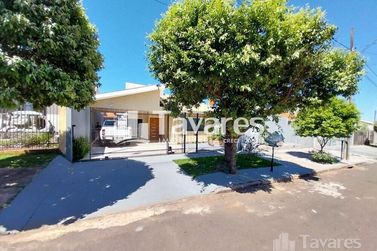 Casa &agrave; venda - 190m&sup2; - Jardim Colibri