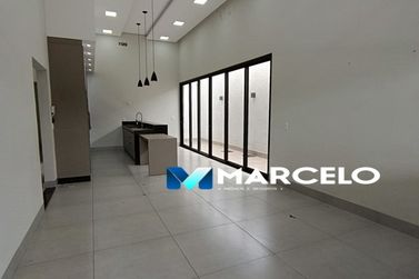 Casa &agrave; venda - 184m&sup2; - Jardim Cima