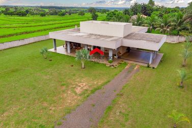 Ch&aacute;cara &agrave; venda - 350m&sup2; - Estrada Jaborandi