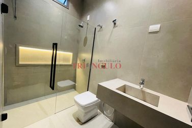 Casa &agrave; venda - 247m&sup2; - RESIDENCIAL EURO PARK