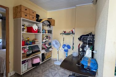 Casa &agrave; venda - 75m&sup2; - Conjunto Residencial Guarani III