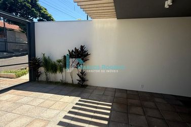 Casa &agrave; venda - 98m&sup2; - Parque Bandeirantes