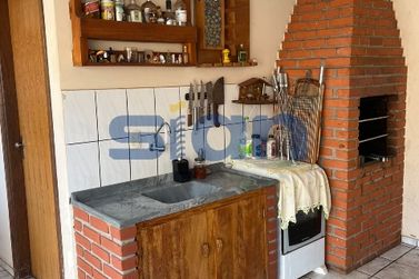 Casa &agrave; venda - 380m&sup2; - Jardim Global