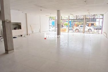 Sal&atilde;o Comercial para alugar - 250m&sup2; - Zona I