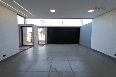 Casa &agrave; venda - 191m&sup2; - Jardim Colorado