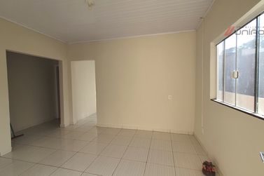 Casa para alugar - 120m&sup2; - Zona I