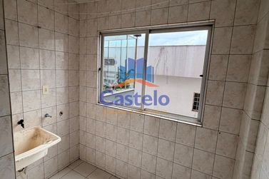 Apartamento para alugar - 100m&sup2; - ZONA II