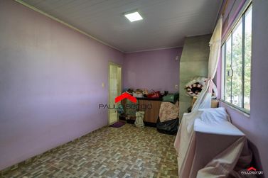 Ch&aacute;cara &agrave; venda - Br 323