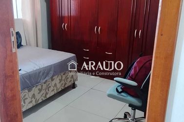 Sobrado &agrave; venda - 251m&sup2; - Jardim Kennedy