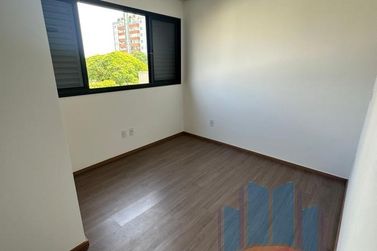 Apartamento &agrave; venda - 102m&sup2; - Zona VII