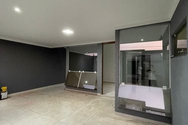 Casa &agrave; venda - 160m&sup2; - Jardim Cima