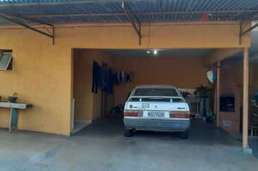 Casa &agrave; venda - 525m&sup2; - Jardim Tropical